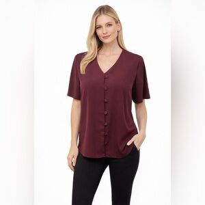 🔥🔥BICE Maroon Button Up Blouse Short Sleeve And Side Slits Size 10